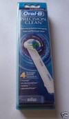 8 ORAL B PRECISION CLEAN TOOTHBRUSH REPLACEMENT HEADS  