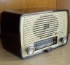 RADIO ANTIGUA  A VALVULAS -  GRUNDIG