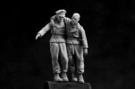 resin model kit 1/35 Germany WWII WOUNDED PANZER CREW 