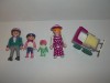 Playmobil Puppenhaus Nostalgie 5510  Familie  mit Kinderwagen