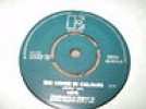  RARE 45 She Comes in Colours Love Elektra U K 1967 Eksn 45 010 A 