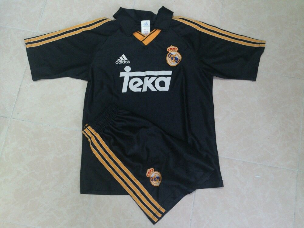 Equipacion Original Real Madrid 2000 Camiseta Pantalon - 16.26 EUR - Pujas ultimo segundo - ebay ...